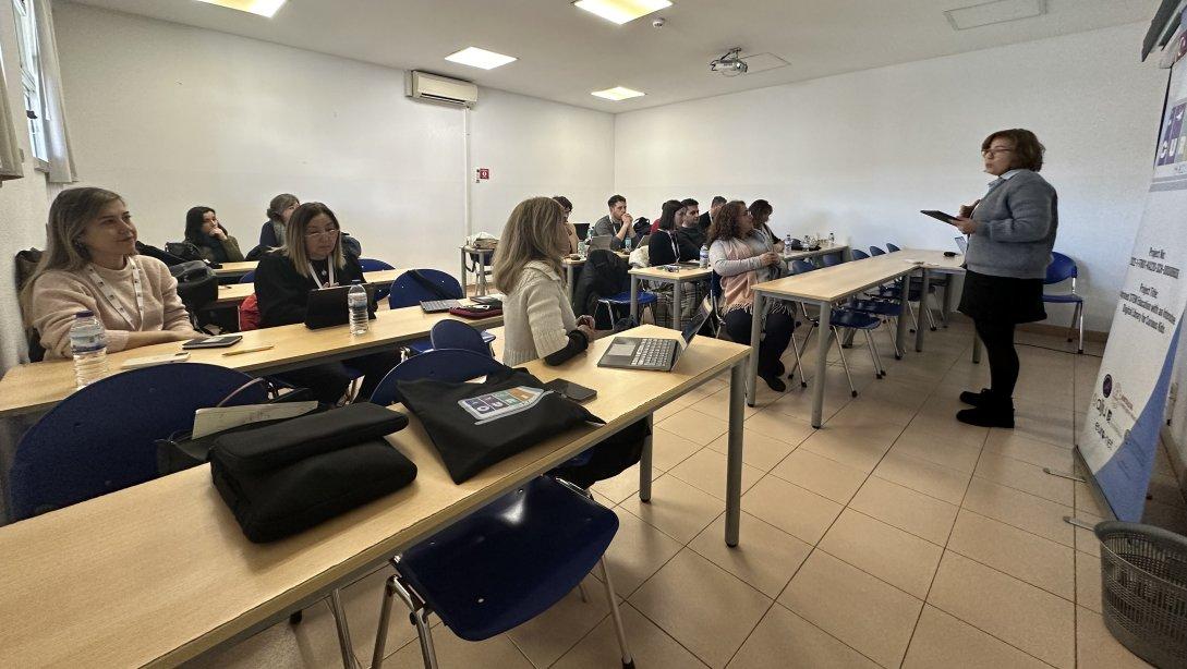 CURIKIDS Projesi Kapsamında İkinci Hareketlilik: 'Dijital Hikâye Yazma Eğitimi' Lizbon'da Gerçekleştirildi